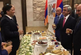 Serzh Sargsyan meets with representatives of separatist regimes in Karabakh 